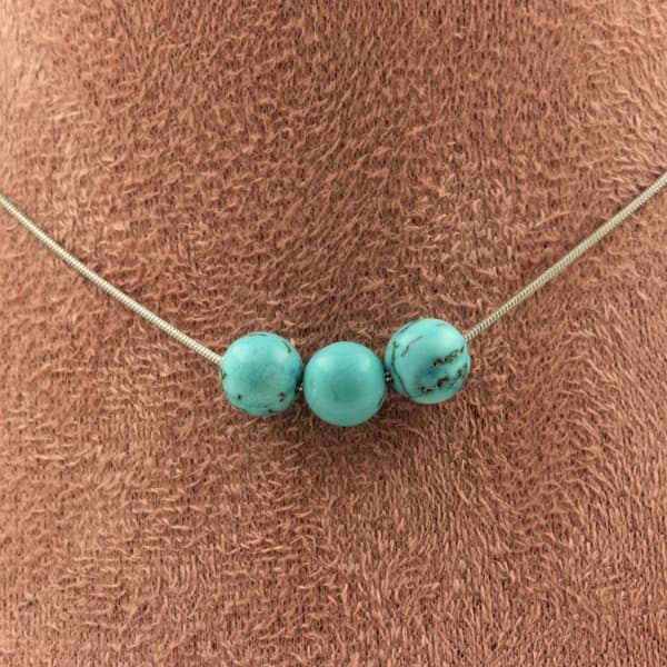 Halsband - A Bijoux - Howlite Turquoise - 8mm - Rostfritt stål - 45cm