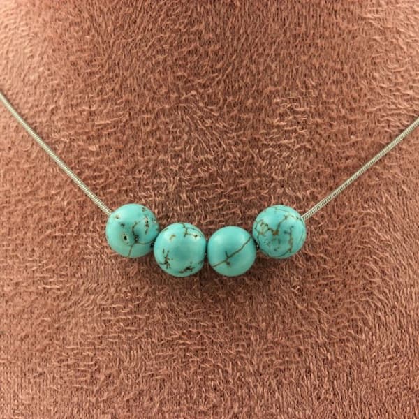 Collier - ABIJOUX - Howlite Turquoise 8mm - Rostfritt stål - Anpassningsbar storlek - Både för män och kvinnor