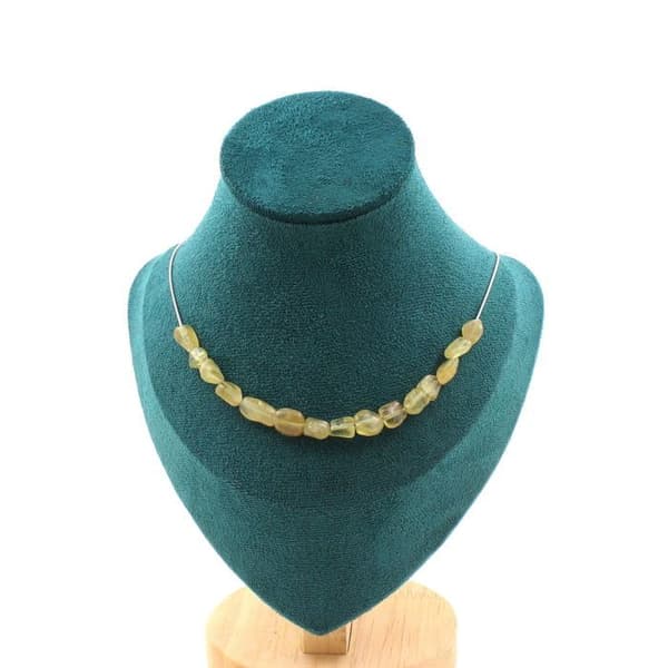 Stenar och mineraler. Halsband med 15 gula apatitpärlor från Madagaskar. Stålkedja Halsband för kvinnor, män. Anpassningsbar storlek.