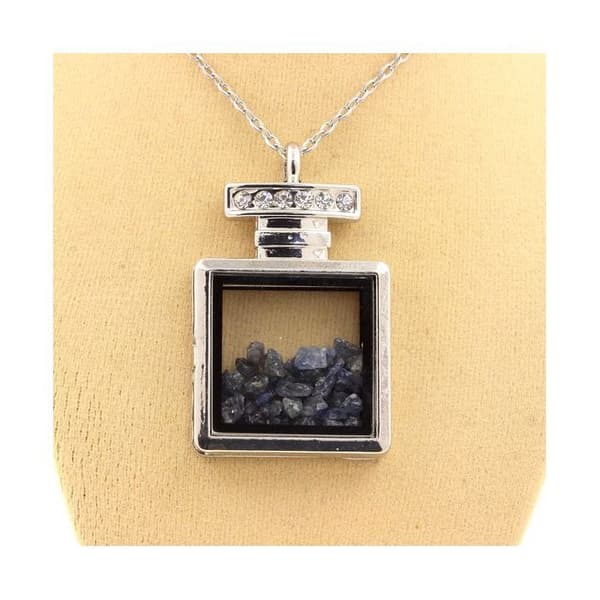 Stenar och mineraler. Rå safir halsband. Flaskmodell.