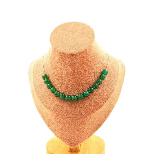 Stenar och mineraler. Halsband med 15 gröna agatpärlor 8 mm. Rostfri kedja Halsband för kvinnor, män. Anpassningsbar storlek.