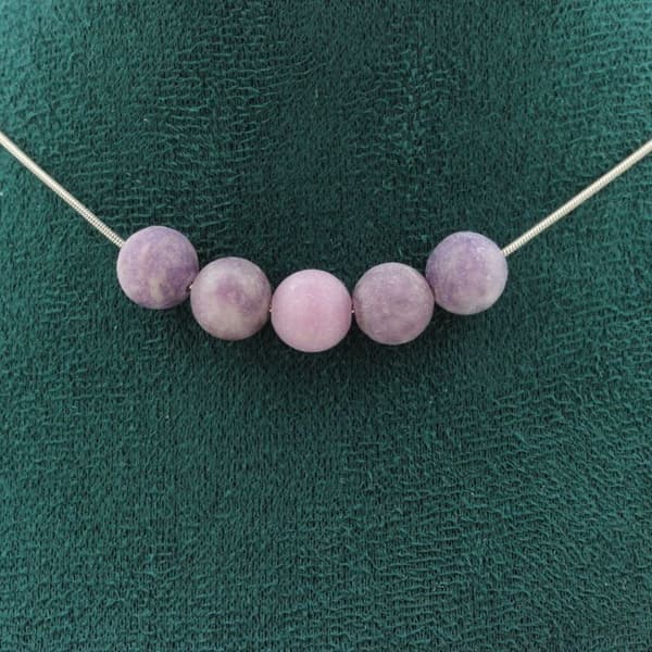 Halsband - ABIJOUX - Matt lila mica - 5 pärlor - Rostfritt stål - 45 cm