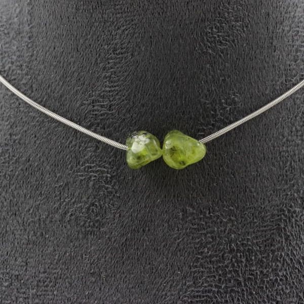 Collier - ABIJOUX - Péridot från Myanmar - Rostfritt stål - Längd 45 cm - Anpassningsbar storlek