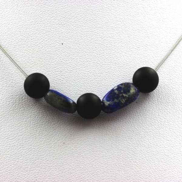 Collier - A Bijoux - Onyx svart matt 8 mm - Lapis Lazuli - Rostfritt stål - Längd efter val