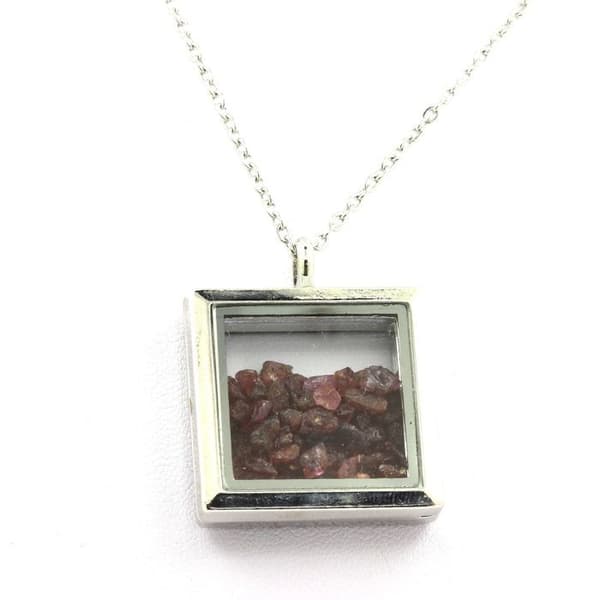 Halsband - ABIJOUX - Rå rubin - Rostfritt stål - Unisex - 29x35 mm