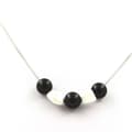 Miniatyrbild 1 av 2: Collier - Ett smycke - Svart agat 8 mm - Howlite från USA - Rostfritt stål - Valfri längd