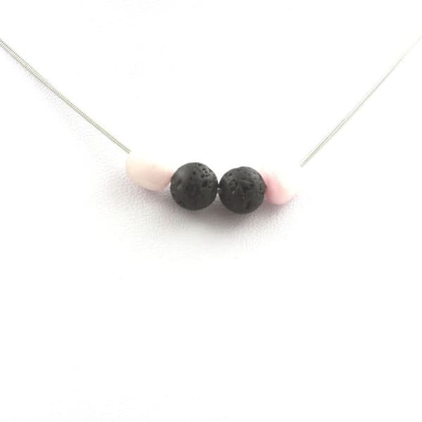 Collier - Ett Smycke - Kunzit från Brasilien - Lavapärlor 8 mm - Rostfritt stål - Unisex