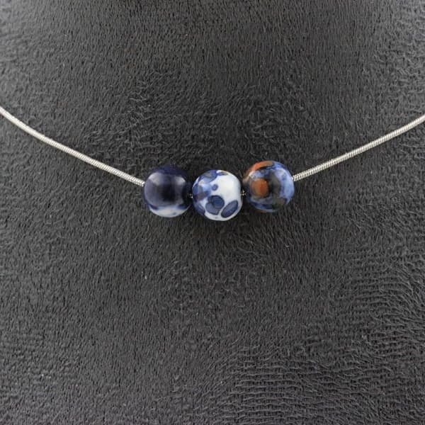 Halsband - Ett smycke - Blå jaspis 8 mm - Kedja i rostfritt stål - 45 cm - Dam
