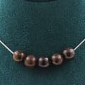 Miniatyrbild 1 av 4: Stenar och mineraler. Halsband med 5 bronsitpärlor 8 mm. Rostfri kedja Halsband för kvinnor, män. Anpassningsbar storlek.