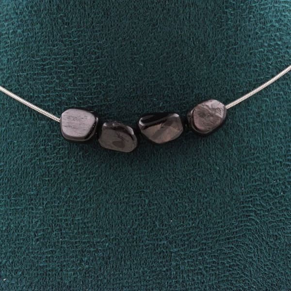 Stenar och mineraler. 4 egyptiska Hyperstene pärlhalsband. Rostfri kedja Halsband för kvinnor, män. Anpassningsbar storlek