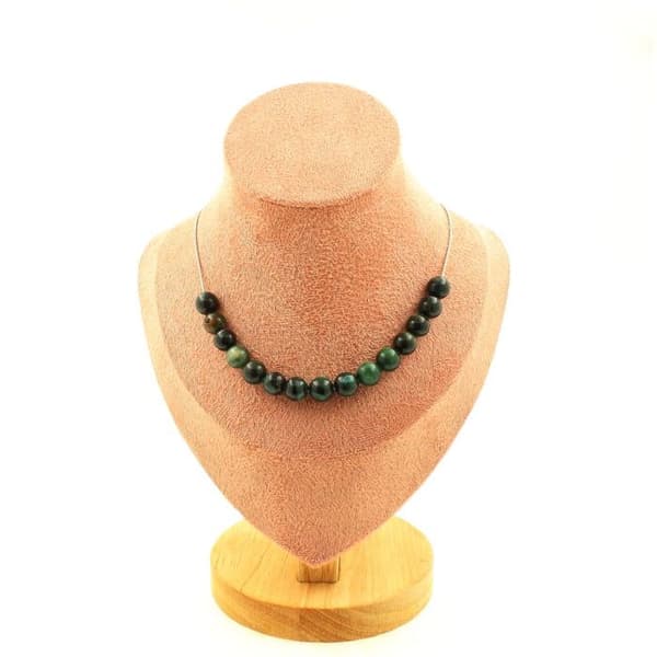 Halsband - En Bijoux - Zambisk Smaragd - 15 pärlor 8 mm - Rostfritt stål - Längd 45 cm