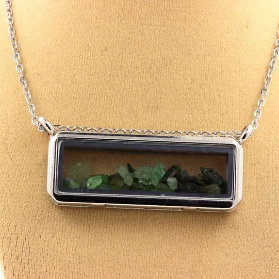 Halsband - ABIJOUX - Grott Tsavorite - Rostfritt stål - 18x50mm - Unisex