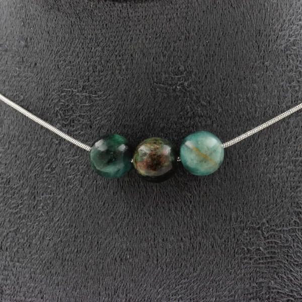 Stenar och mineraler. Halsband 3 Emerald pärlor från Zambia Kvalitet 3A 8 mm. Stålkedja Halsband för kvinnor, män. Anpassad storlek