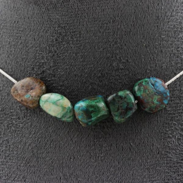 Halsband - Ett Bijoux - Chrysokol från USA - Kedja i rostfritt stål - Anpassningsbar storlek - 5 pärlor