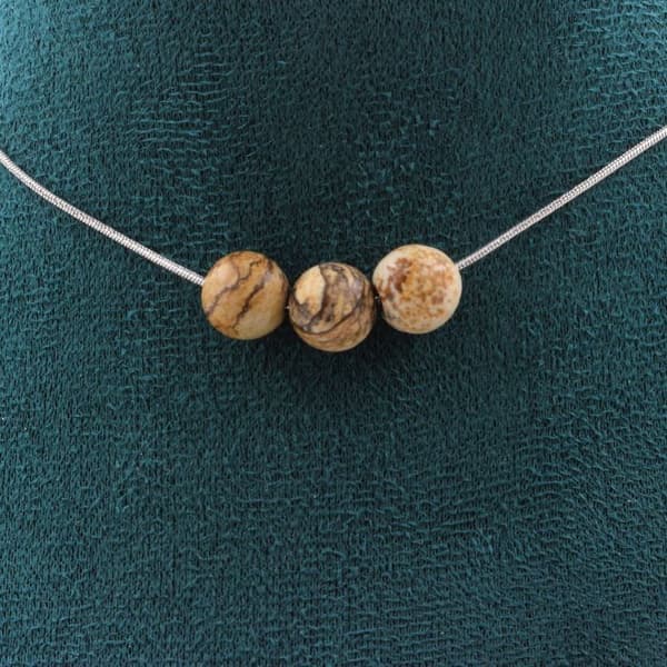 Halsband - ABIJOUX - Landskapsjaspis - 3 pärlor 8 mm - Rostfritt stål - Anpassningsbar storlek