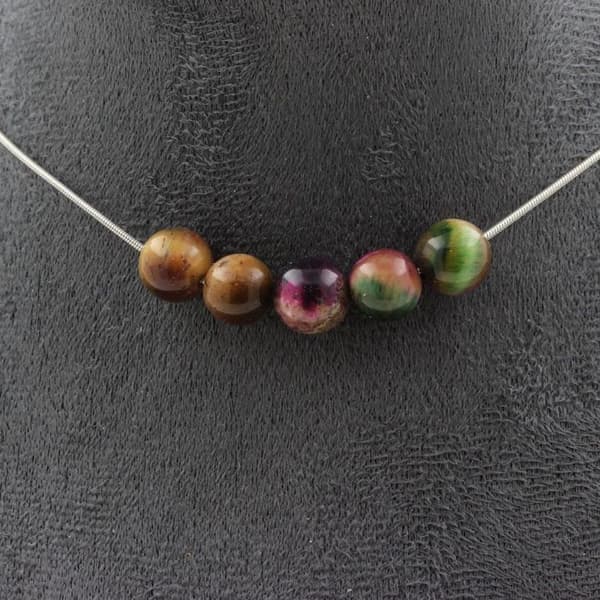 Halsband - Ett Smycke - Färgad Tigerey - 5 pärlor - Rostfritt stål - 45 cm