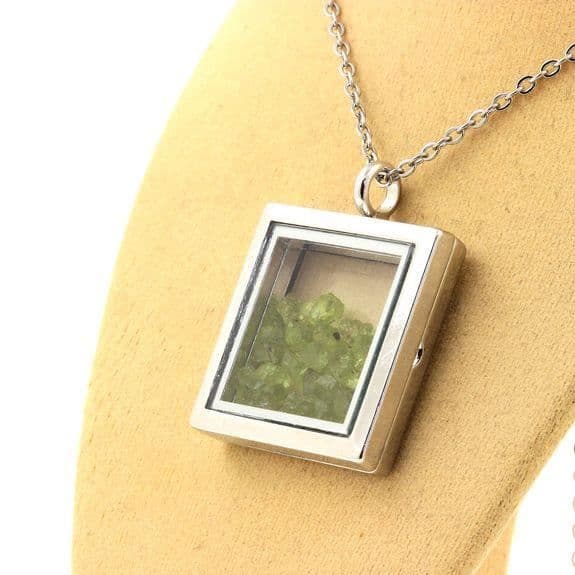Collier - ABIJOUX - Oäkta peridot - Fyrkantig modell - Rostfritt stål - Unisex