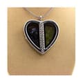 Miniatyrbild 3 av 3: Stenar och mineraler. Safir + Raw Peridot Halsband. Hjärta modell.