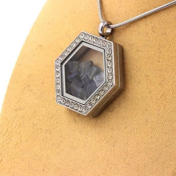Collier - ABIJOUX - Rå kyanit - Hexagonmodell - Rostfritt stål - Unisex