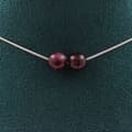 Miniatyrbild 1 av 4: Halsband - Ett smycke - 2 Granatpärlor 8 mm - Rostfritt stål - Anpassningsbar storlek - Unisex