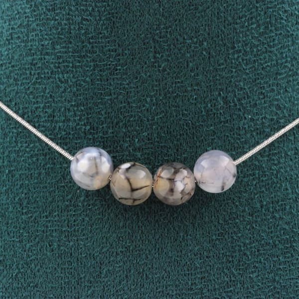 Halsband - A Bijoux - Drakband agater - 4 pärlor 8 mm - Kedja i stål - Anpassningsbar storlek