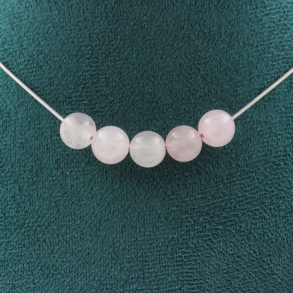 Halsband - ABIJOUX - Rosenkvarts 8mm - Kedja i rostfritt stål - Anpassningsbar storlek - Unisex
