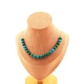Miniatyrbild 1 av 4: Halsband - Ett Bijoux - Färgad Chrysokol - 20 pärlor 8 mm - Kedja av rostfritt stål - 45 cm