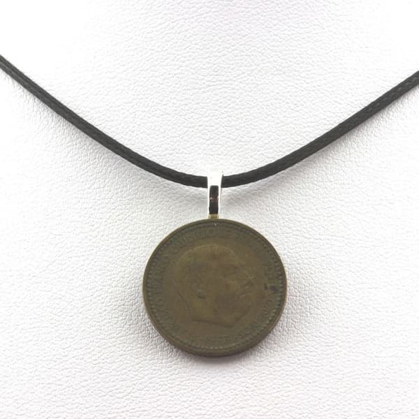 Collier - ABIJOUX - Del av Spanien 1 peseta - Svart läder snodd - 21 mm - Justerbar 45-50 cm