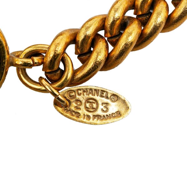Pre-owned Chanel Gold Plated Leo Lion Medallion Pendant Necklace Gold