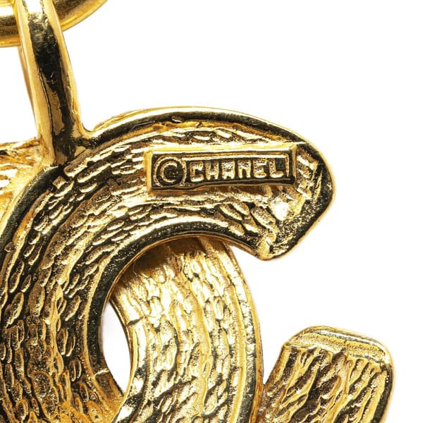 Pre-owned Chanel Gold Plated Quilted CC Pendant Necklace Gold