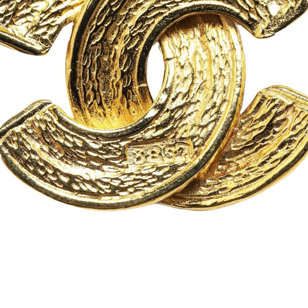 Pre-owned Chanel Gold Plated Quilted CC Pendant Necklace Gold
