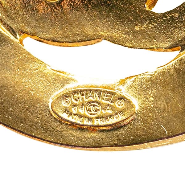 Pre-owned Chanel Gold Plated CC Round Pendant Necklace Gold