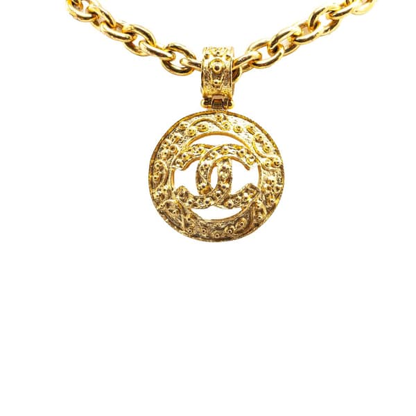Pre-owned Chanel Gold Plated CC Round Pendant Necklace Gold