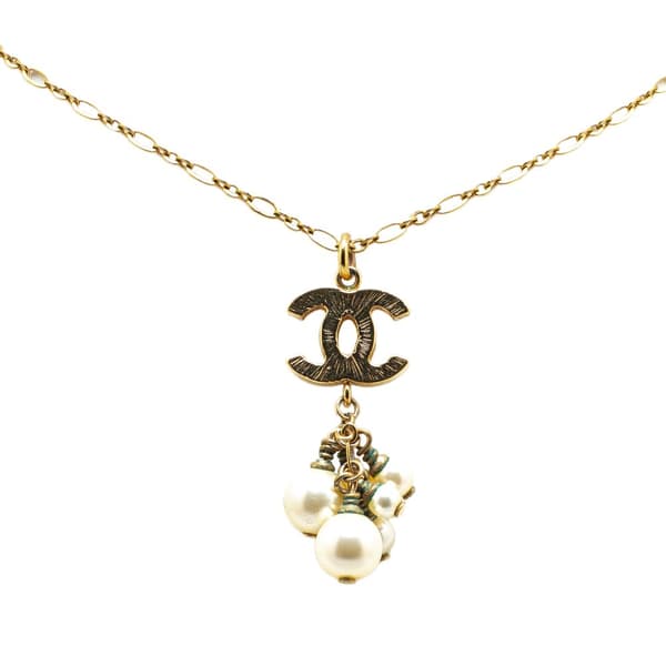 Pre-owned Chanel Gold Plated CC Faux Pearl Pendant Necklace Gold