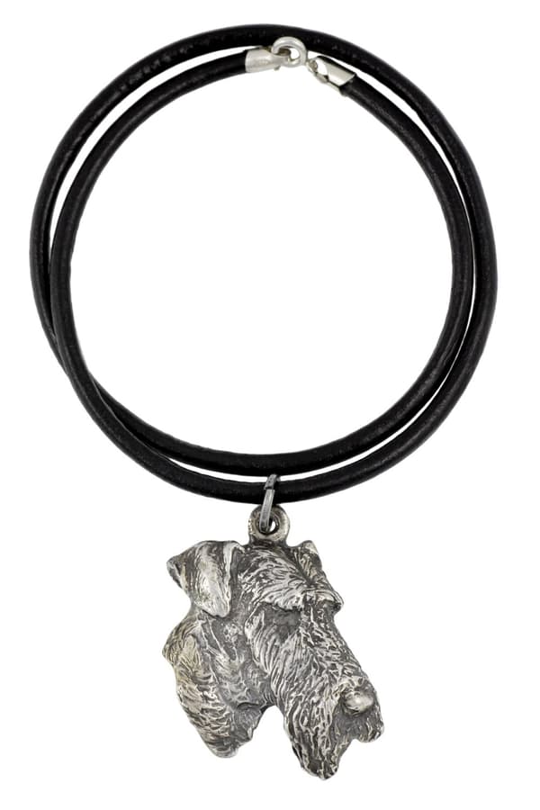 Airedale Terrier, Waterside Terrier - halskæde med en hund, sølvbelagt vedhæng til en hundefan, unikke Art-Dog smykker