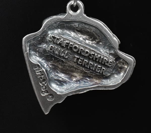 Staffordshire Bull Terrier, Staffik, Staffi III - halsband med en hund, silverpläterat hänge för en hundfantast, unika Art-Dog-smycken