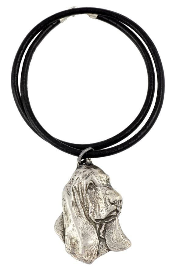 Basset Hound II - kaulakoru koiralla, hopeoitu riipus koirafanille, ainutlaatuiset Art-Dog korut