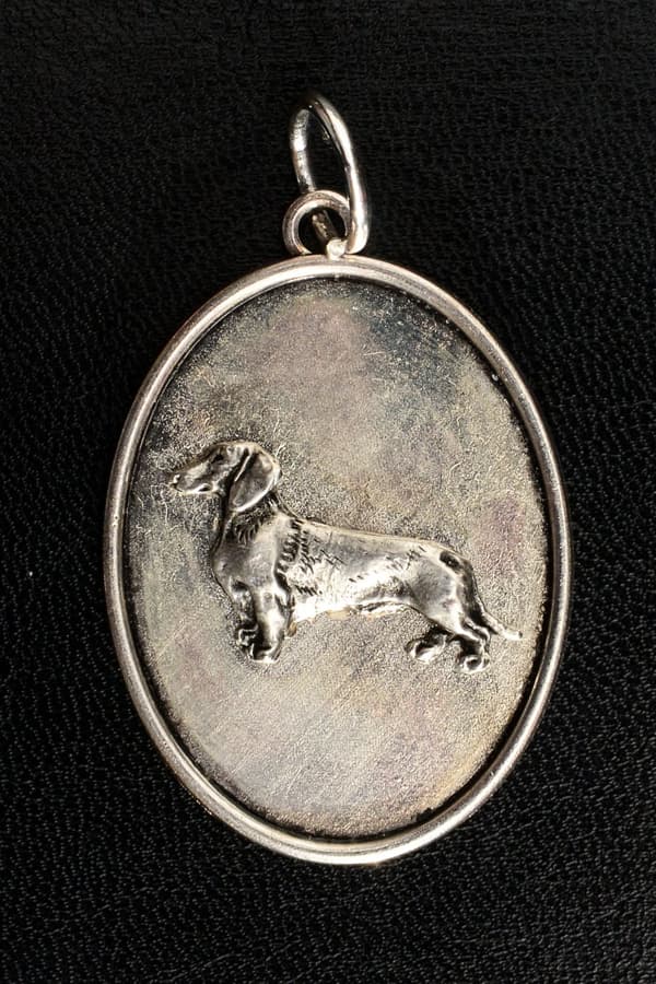 Gravhund - halskæde med en hund, vedhæng til en hunds mor, unikke Art-Dog smykker
