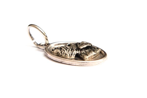 Tax II - halsband med hund, hänge för hundens mamma, unika Art-Dog smycken