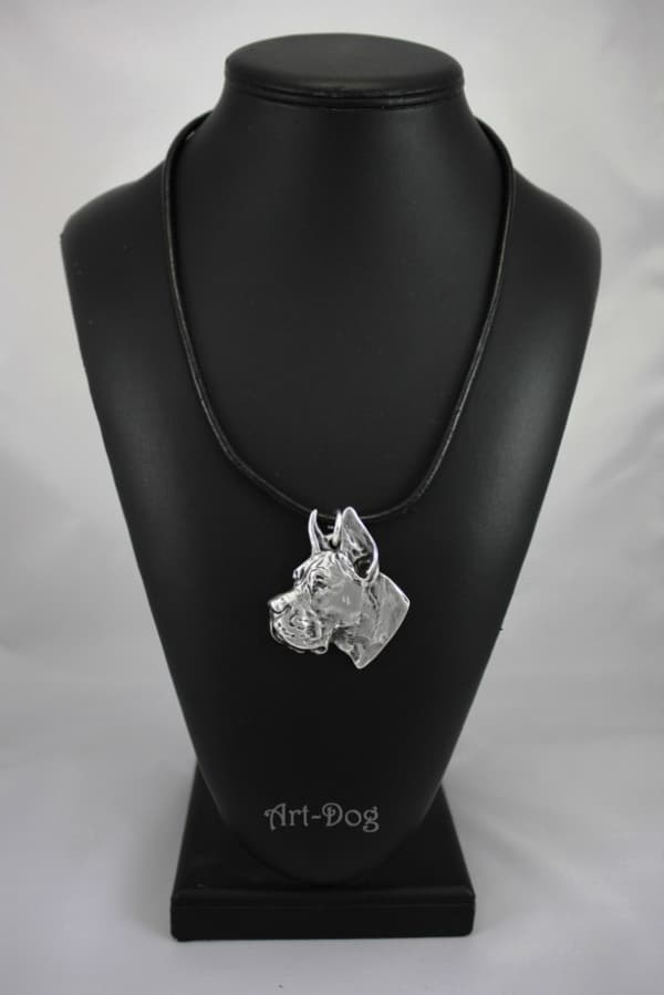 Great Dane V - halsband med en hund, silverpläterat hänge för en hundfantast, unika Art-Dog smycken