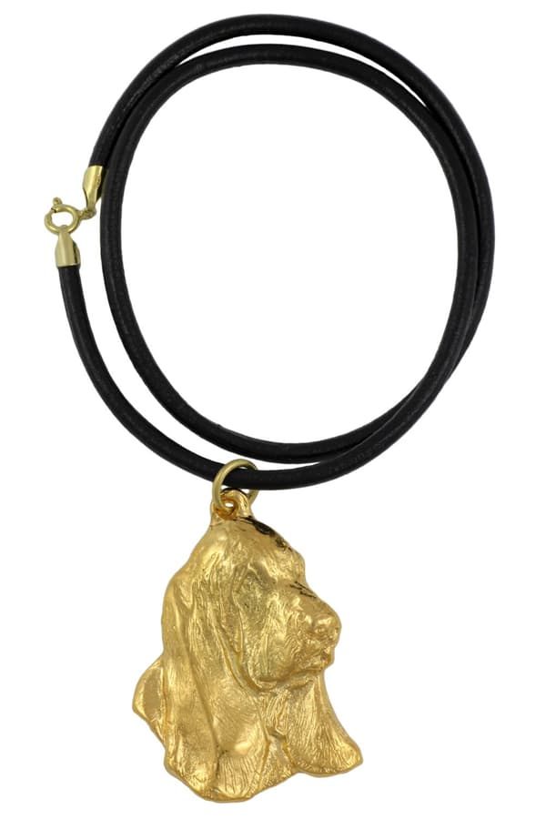 Basset Hound II - halsband med en hund i presentask, guldpläterat hänge för en hundfantast, iögonfallande Art-Dog-smycken