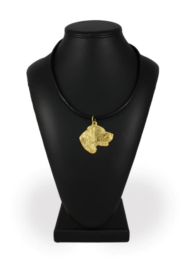 Engelsk setter, Laverack - halsband med en hund i presentförpackning, guldpläterat hänge för en hundfantast, iögonfallande Art-Dog-smycken