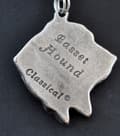 Miniatyrbild 5 av 8: Basset Hound I - ett halsband med en hund i en presentask, en silverpläterad medaljong för en hundfantast, ett iögonfallande hänge från Art-Dog