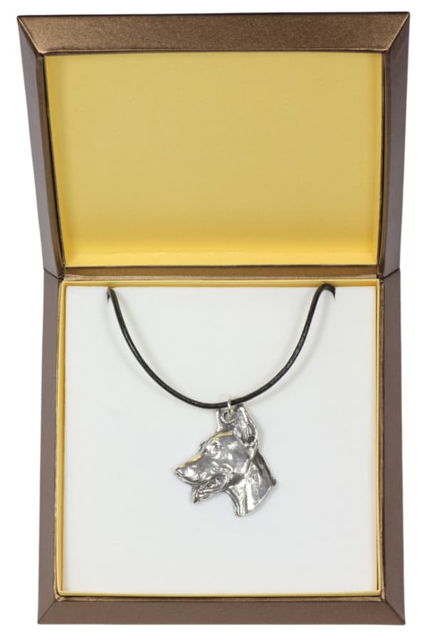 Doberman, Dobermann I - ett halsband med en hund i en presentask, en silverpläterad medaljong för en hundfantast, ett iögonfallande hänge från Art-Dog