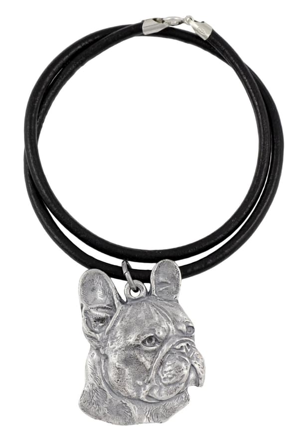 French Bulldog I - ett halsband med en hund i en presentask, en silverpläterad medaljong för en hundfantast, ett iögonfallande hänge från Art-Dog