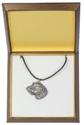 Miniatyrbild 1 av 8: Irländsk varghund, irländsk varghund I - halsband med en hund i presentask, silverpläterad medaljong för en hundfantast, snyggt hänge från Art-Dog