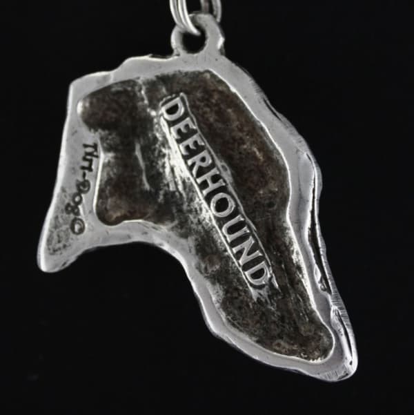 Skotlanninvinttikoira, Deerhound - kaulakoru koiran kanssa lahjarasiassa, hopeoitu medaljonki koirafanille, katseenvangitsija Art-Dog riipus
