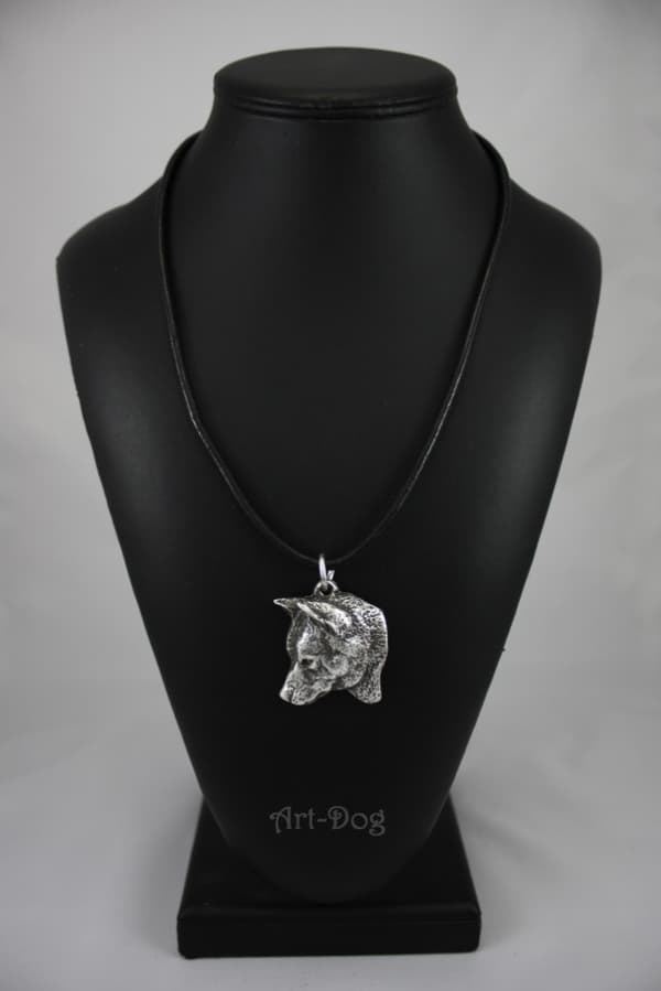 Shiba Inu - ett halsband med en hund i en presentask, en silverpläterad medaljong för en hundfantast, ett iögonfallande hänge från Art-Dog