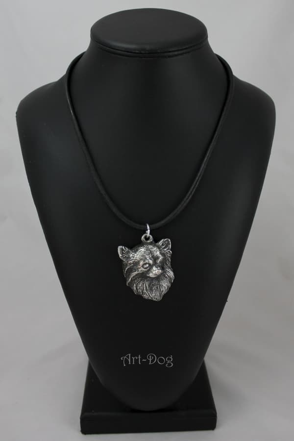 Långhårig Chihuahua - halsband med en hund i presentask, silverpläterad medaljong för en hundfantast, iögonfallande hänge från Art-Dog