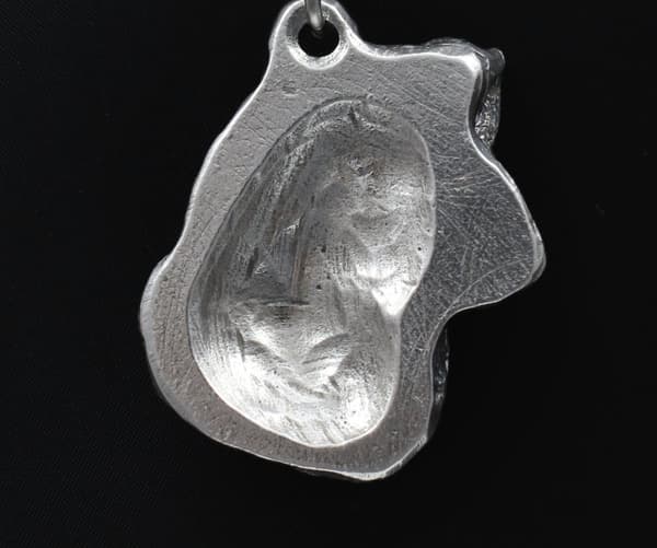 Schnauzer, Schnauzer IV - halsband med en hund i presentförpackning, silverpläterad medaljong för en hundfantast, iögonfallande Art-Dog-hänge